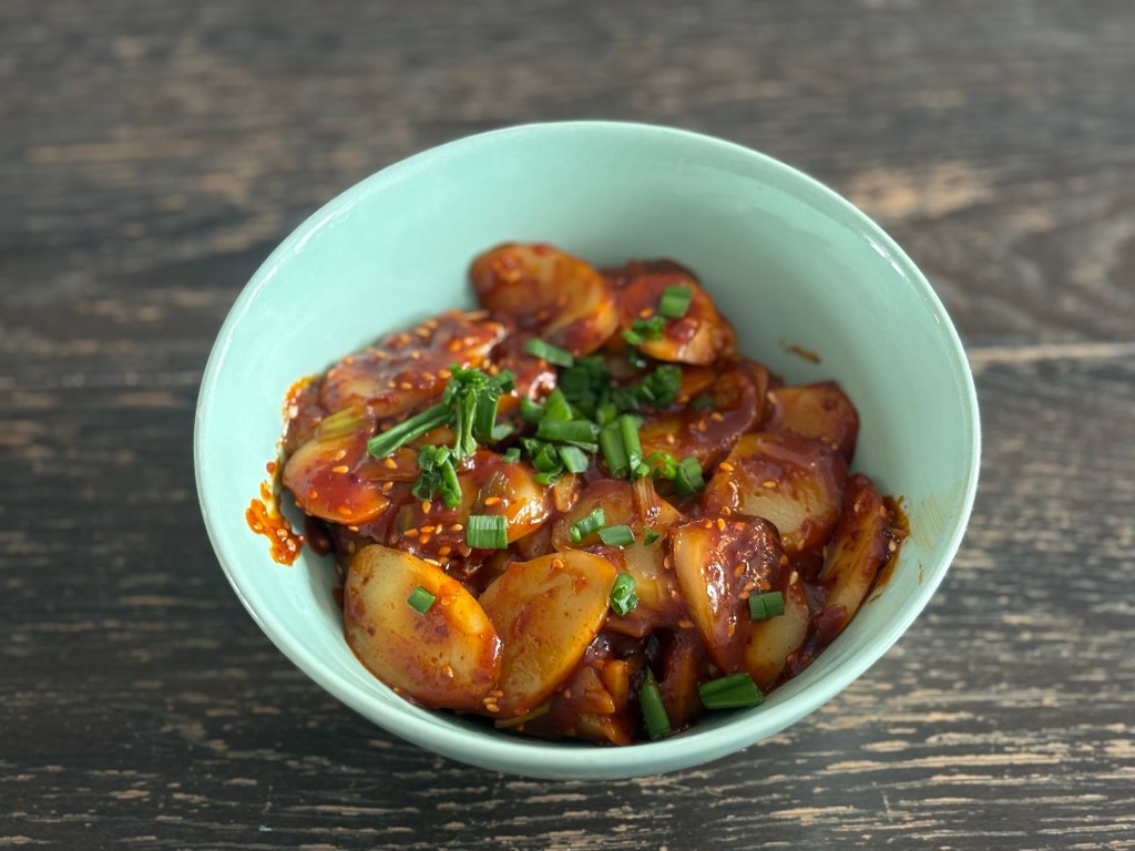 TTEOKBOKKI – I BOUGHT THESE RICE CAKES FOR A&nbsp;REASON